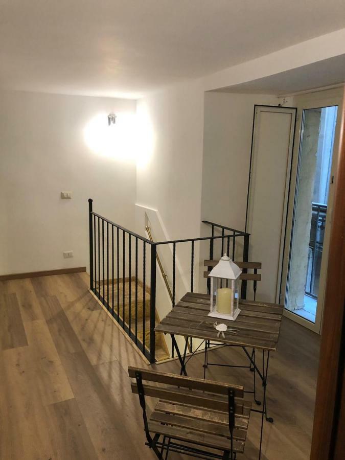 Athmosfera Nova 18 * Napoli