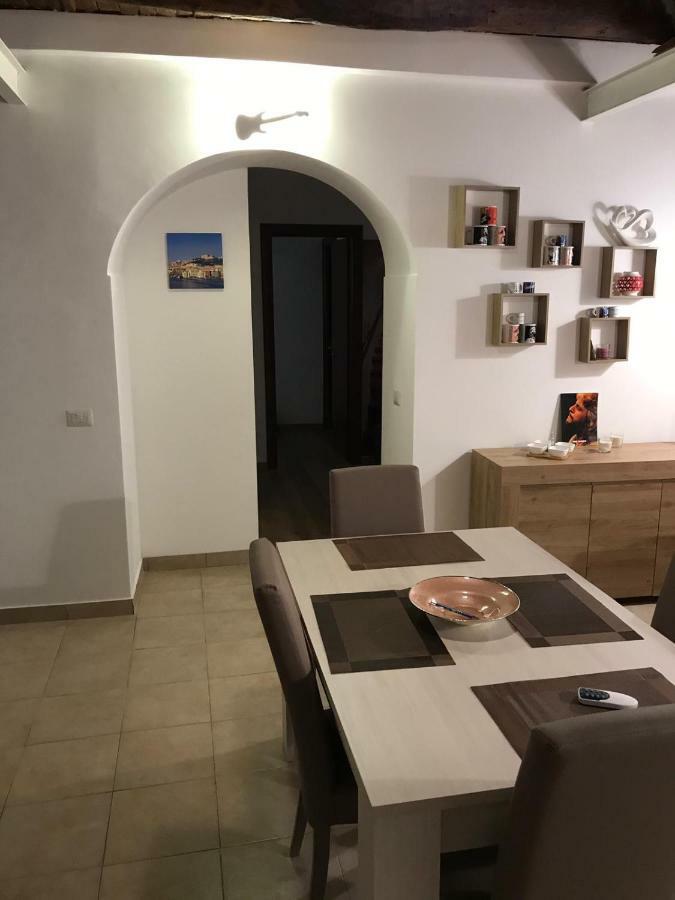 Affittacamere Athmosfera Nova 18 Napoli